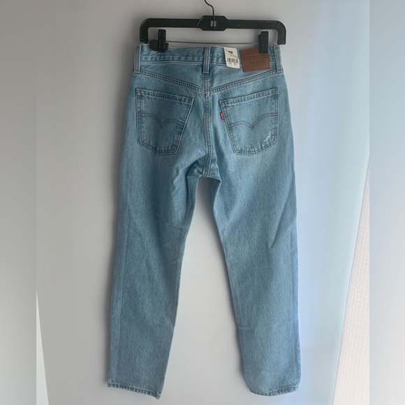 LEVI’S PREMIUM Middy Straight Women’s Jeans - Light Wash - 27x31 - NWT! - Picture 7 of 10